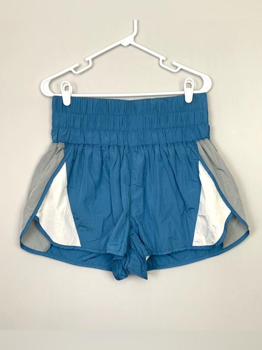 Free People MOVEMENT Sz XL The Way Home Shorts Colorblock Blue Silver Athletic